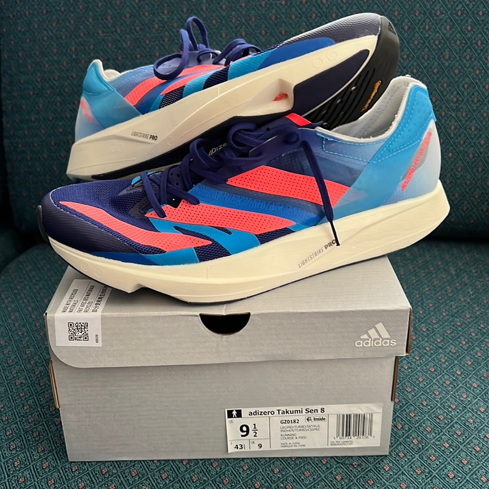 Adidas Takumi Sen 8 size Mens 9.5